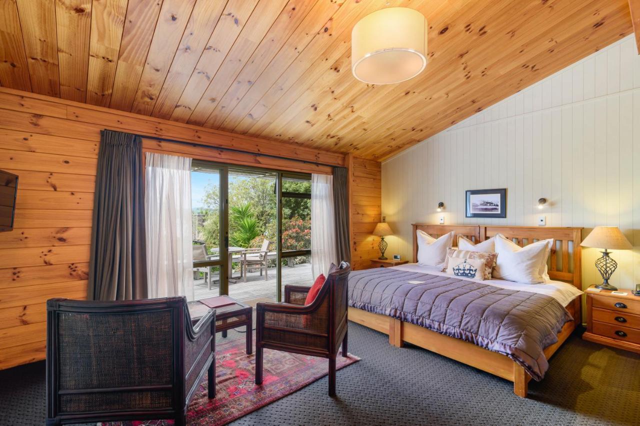 Koura Lodge Rotorua Luaran gambar