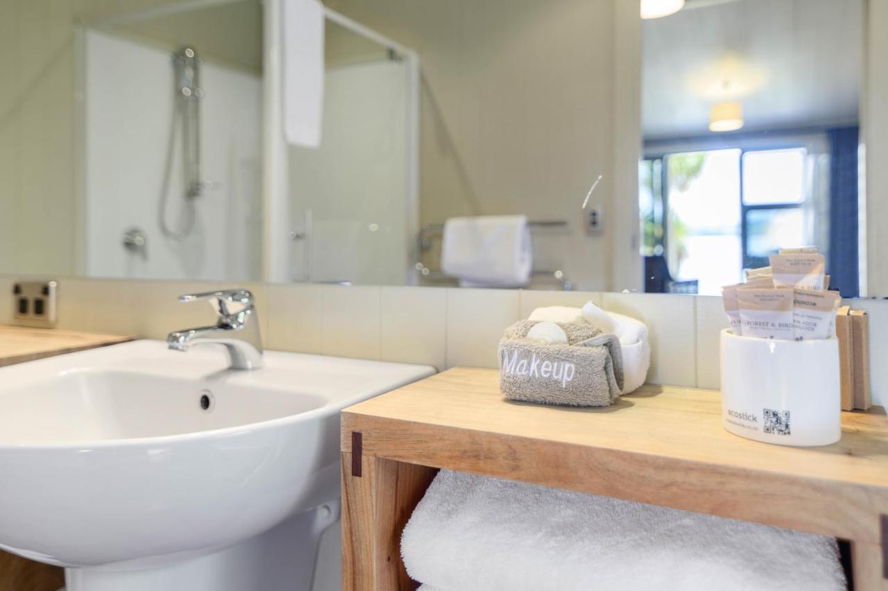 Koura Lodge Rotorua Luaran gambar
