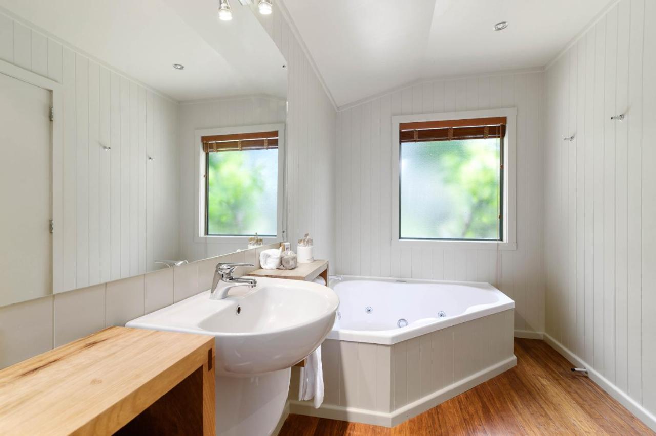 Koura Lodge Rotorua Luaran gambar