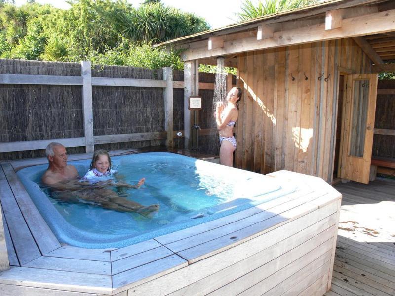 Koura Lodge Rotorua Luaran gambar